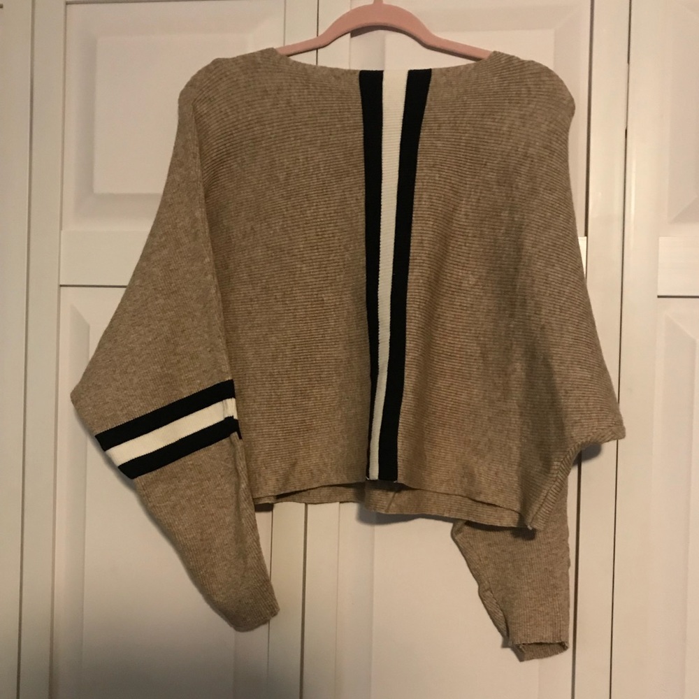 Stripe cropped sweater